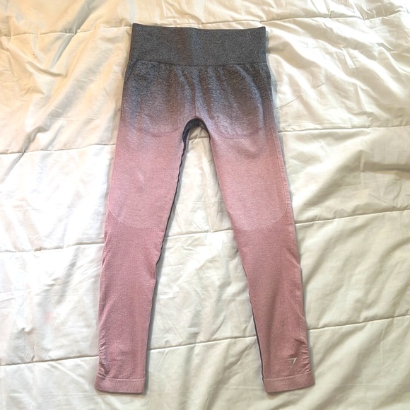 GymShark Adapt Seamless Gray Pink Ombré - Picture 10 of 15